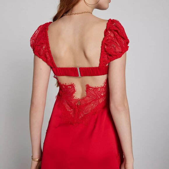 Casey Maxi Dress - Picture 4 of 15